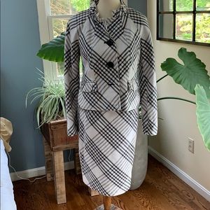 Saks Fifth Avenue 100% linen suit